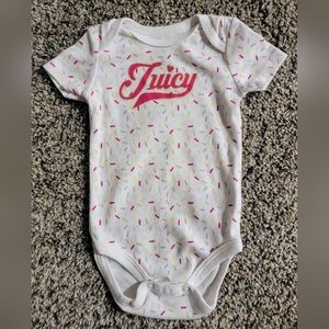 Juicy Couture onesie 0/3M 0/3 months excellent like new condition